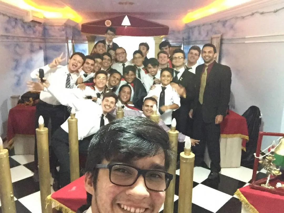 Ontem, dia 04 de Junho de 2016, foi realizada a penúltima reunião ritualística da gestão 2…